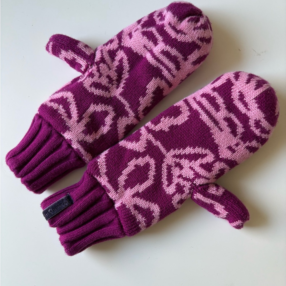 Lululemon Ivivva Pink and Purple Knit Mittens Girl size M
